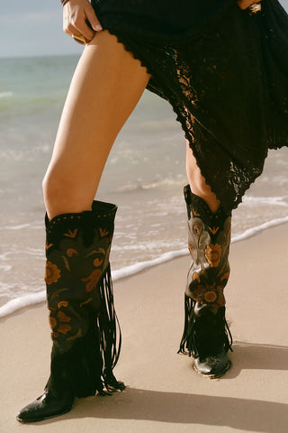 sannah-fringe-boot
